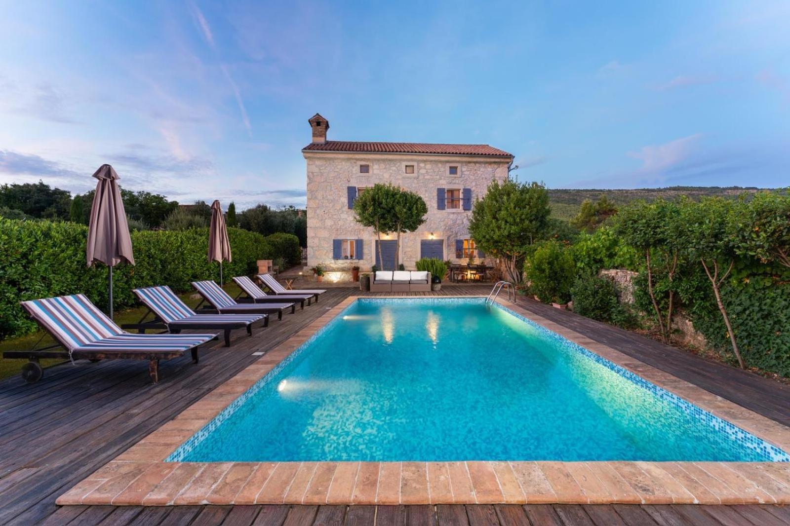 Villa Lauriana Diminici Exterior photo